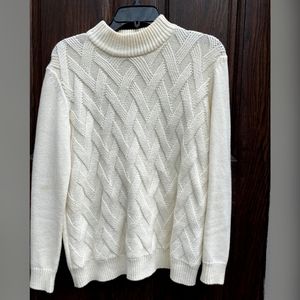 White knit sweater